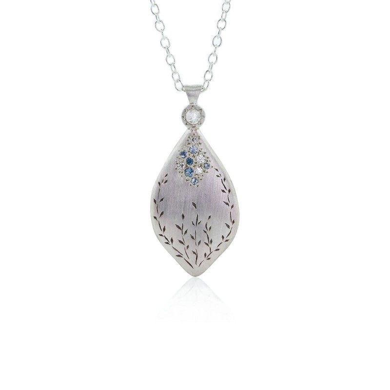 https://www.tinyjewelbox.com/upload/product/Sterling Silver Aquamarine and Diamond Secret Garden Necklace