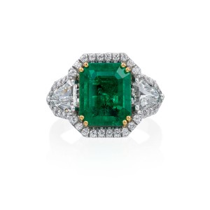 Platinum And Emerald Three Stone Ring