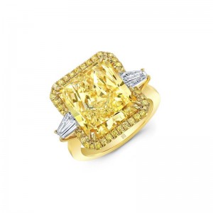 Gold And Gia Certified Fancy Yellow Diamond Ring