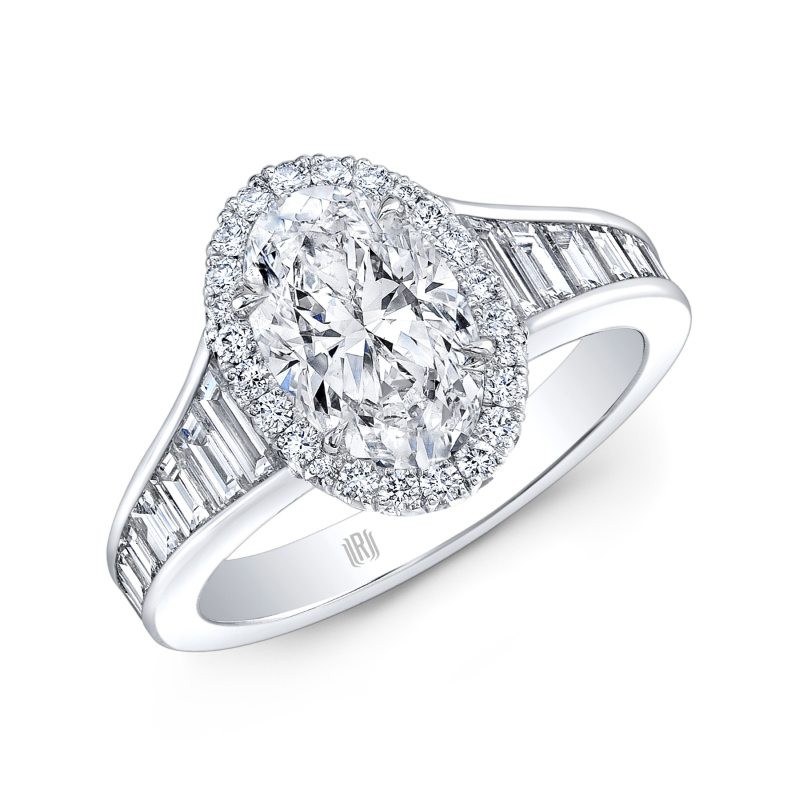 https://www.tinyjewelbox.com/upload/product/Platinum Moval Diamond Engagement With Halo And Baguettes Ring