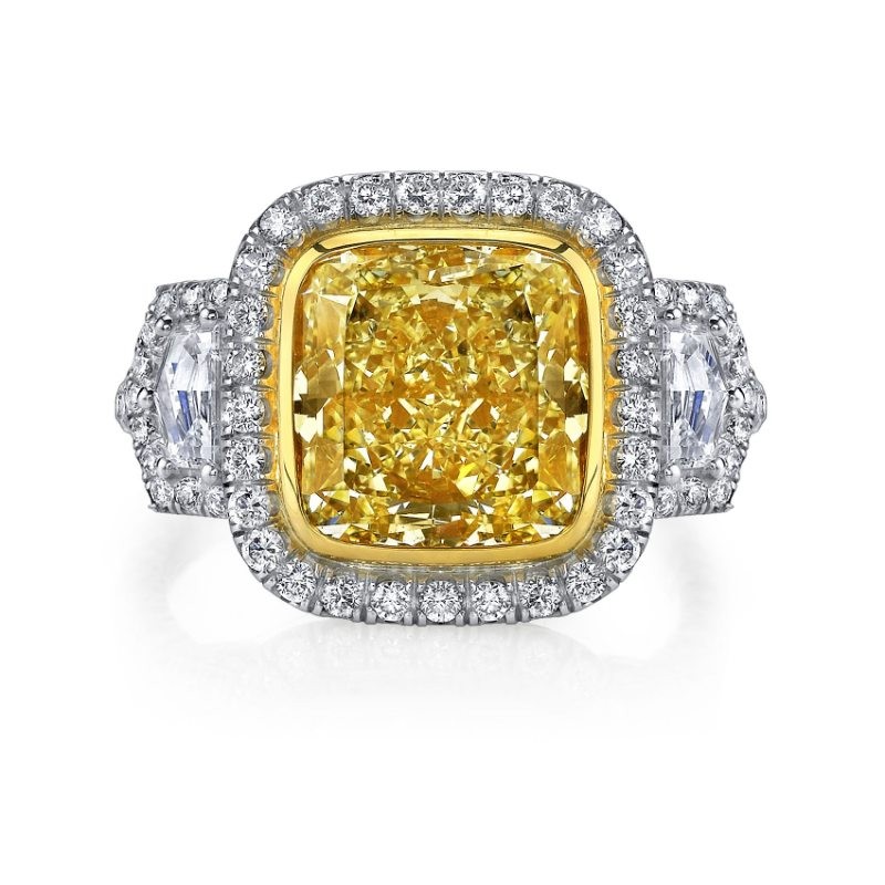 https://www.tinyjewelbox.com/upload/product/Platinum Yellow Diamond With Gold Bezel Halo Ring