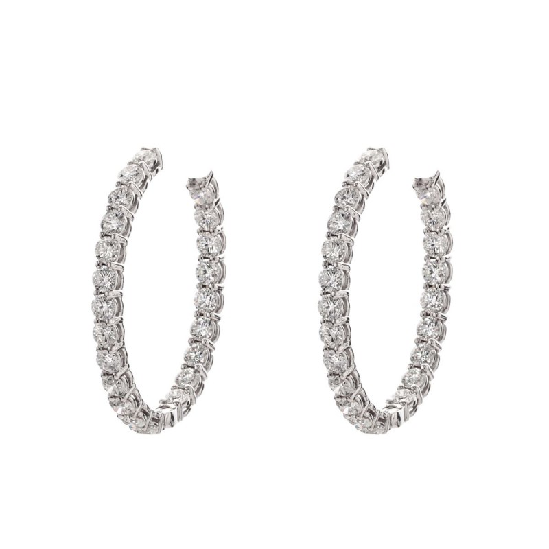 https://www.tinyjewelbox.com/upload/product/White Gold And Diamond Oval Hoop Earrings