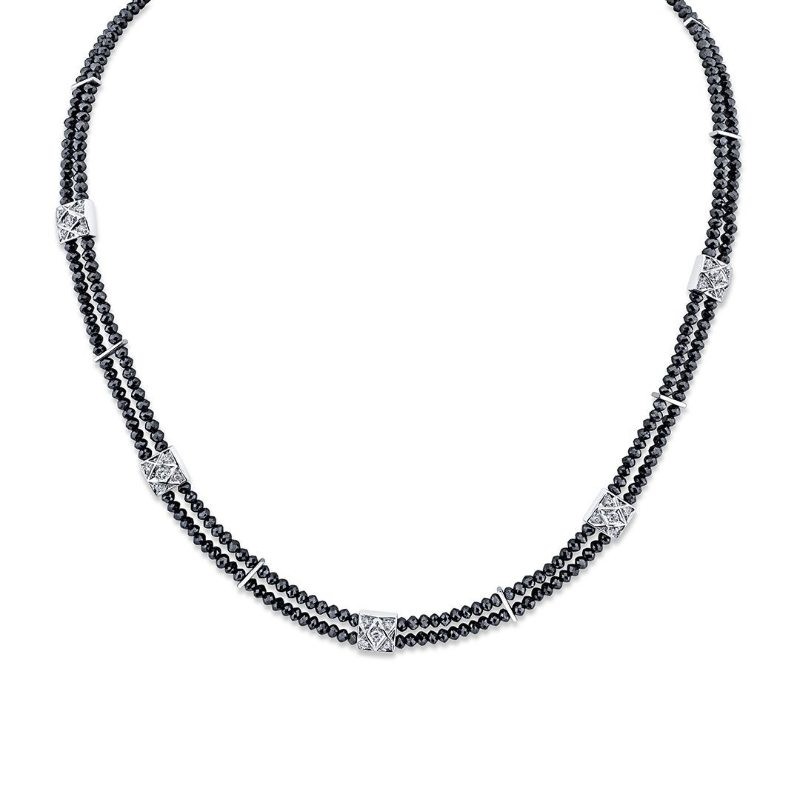 https://www.tinyjewelbox.com/upload/product/Gold And Black Diamond Criss Cross Necklace