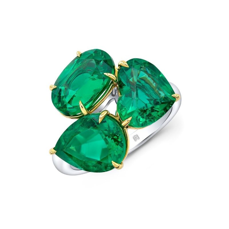 https://www.tinyjewelbox.com/upload/product/Gold Emerald Triple Threat Ring