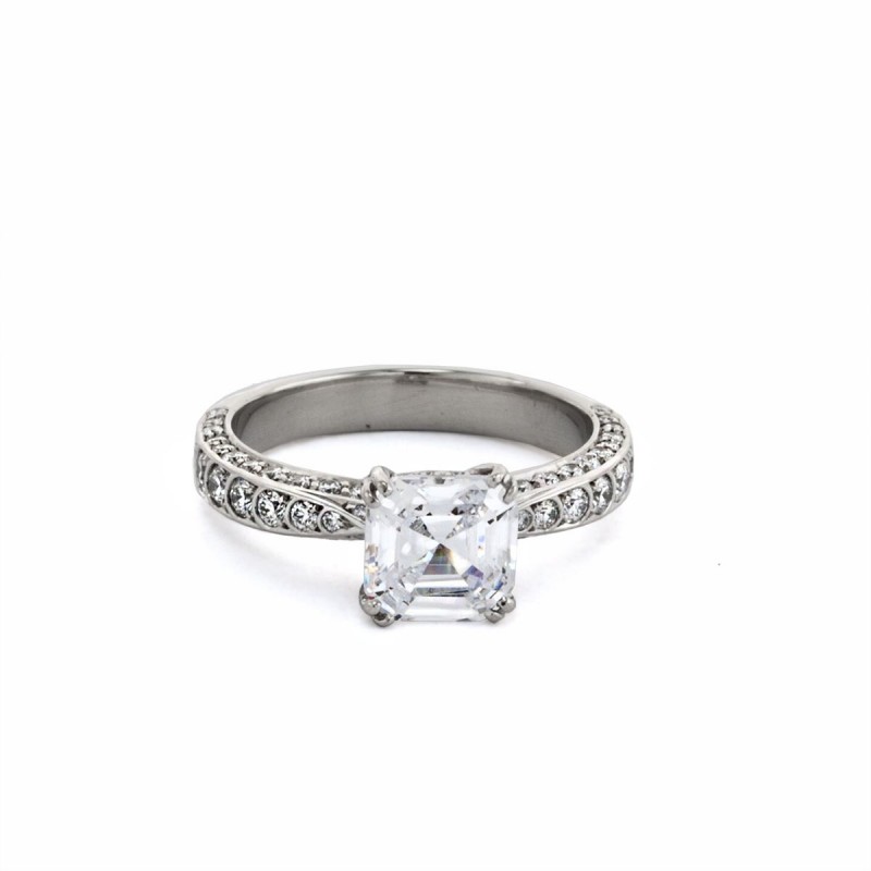 https://www.tinyjewelbox.com/upload/product/Platinum And Diamond Scallop Pave Engagement Mounting