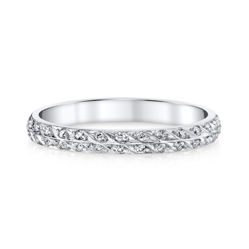 https://www.tinyjewelbox.com/upload/product/Platinum And Diamond Chevron Band Ring