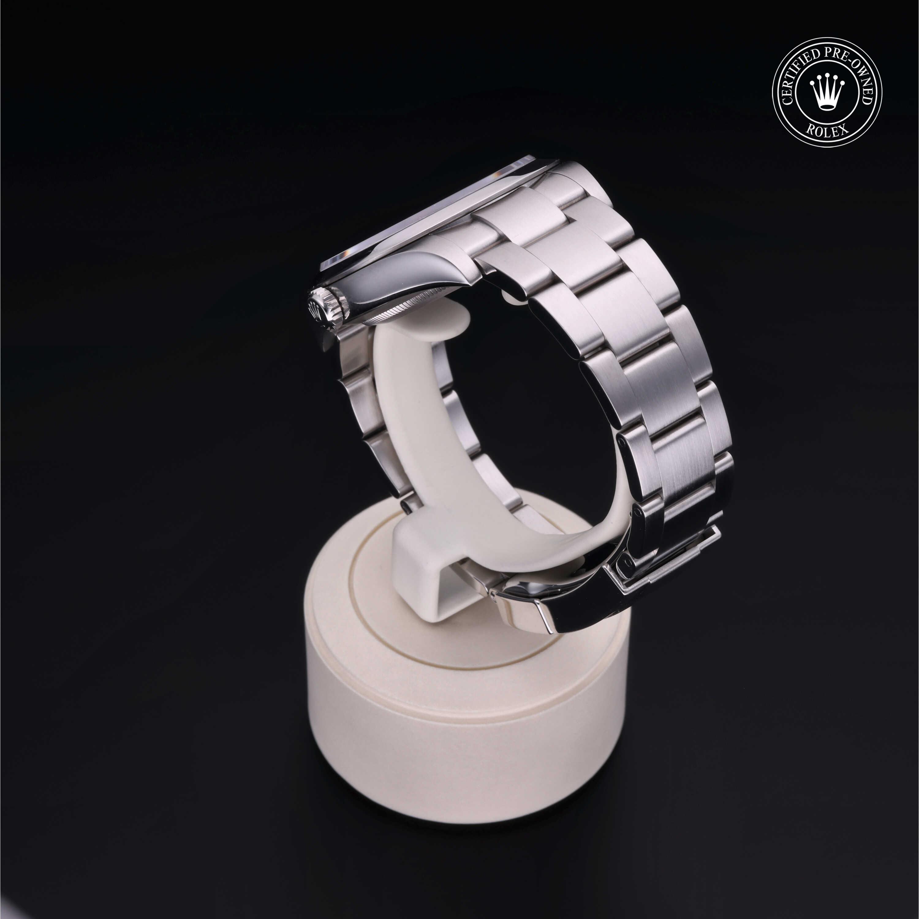 Oyster Perpetual Explorer