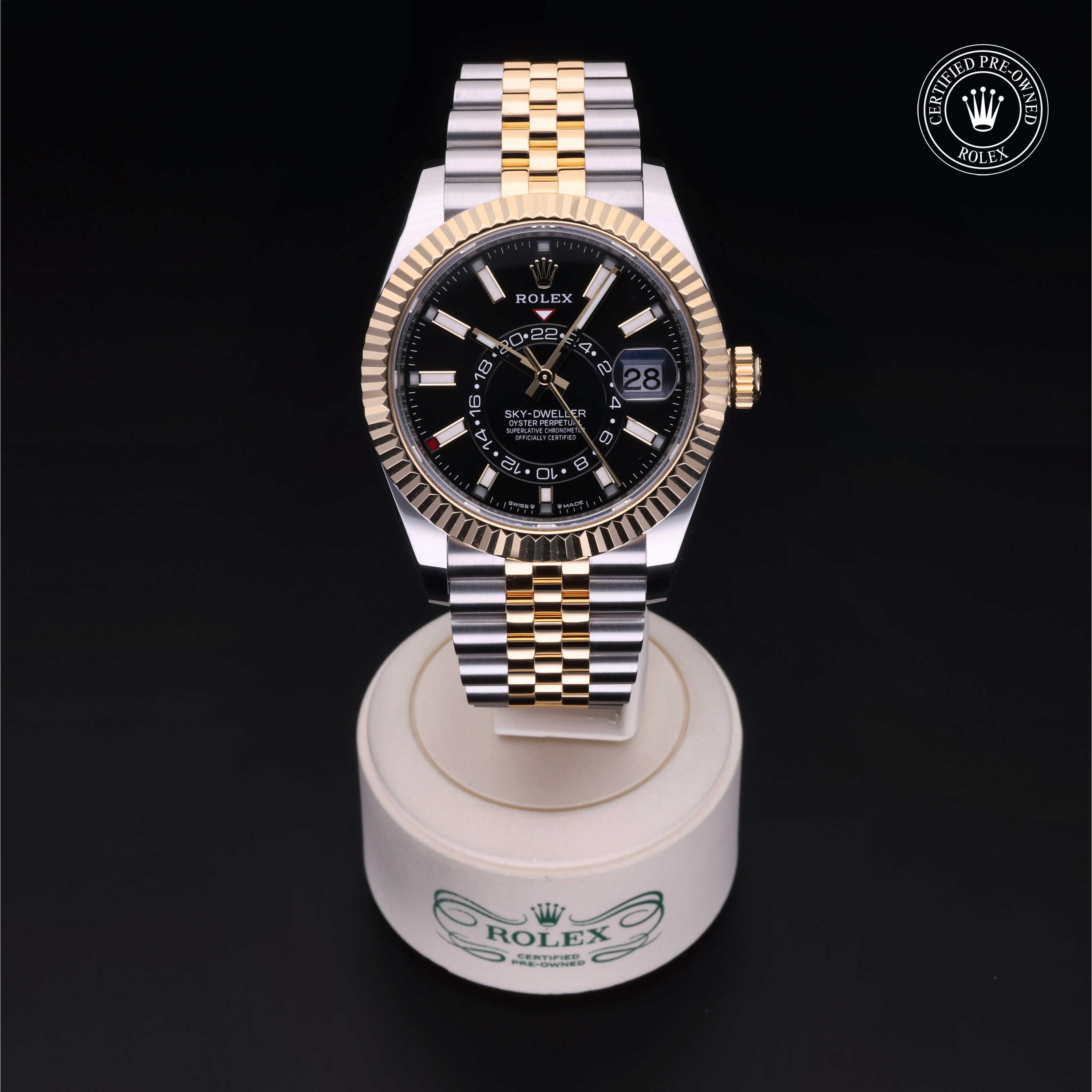 Oyster Perpetual Sky-Dweller
