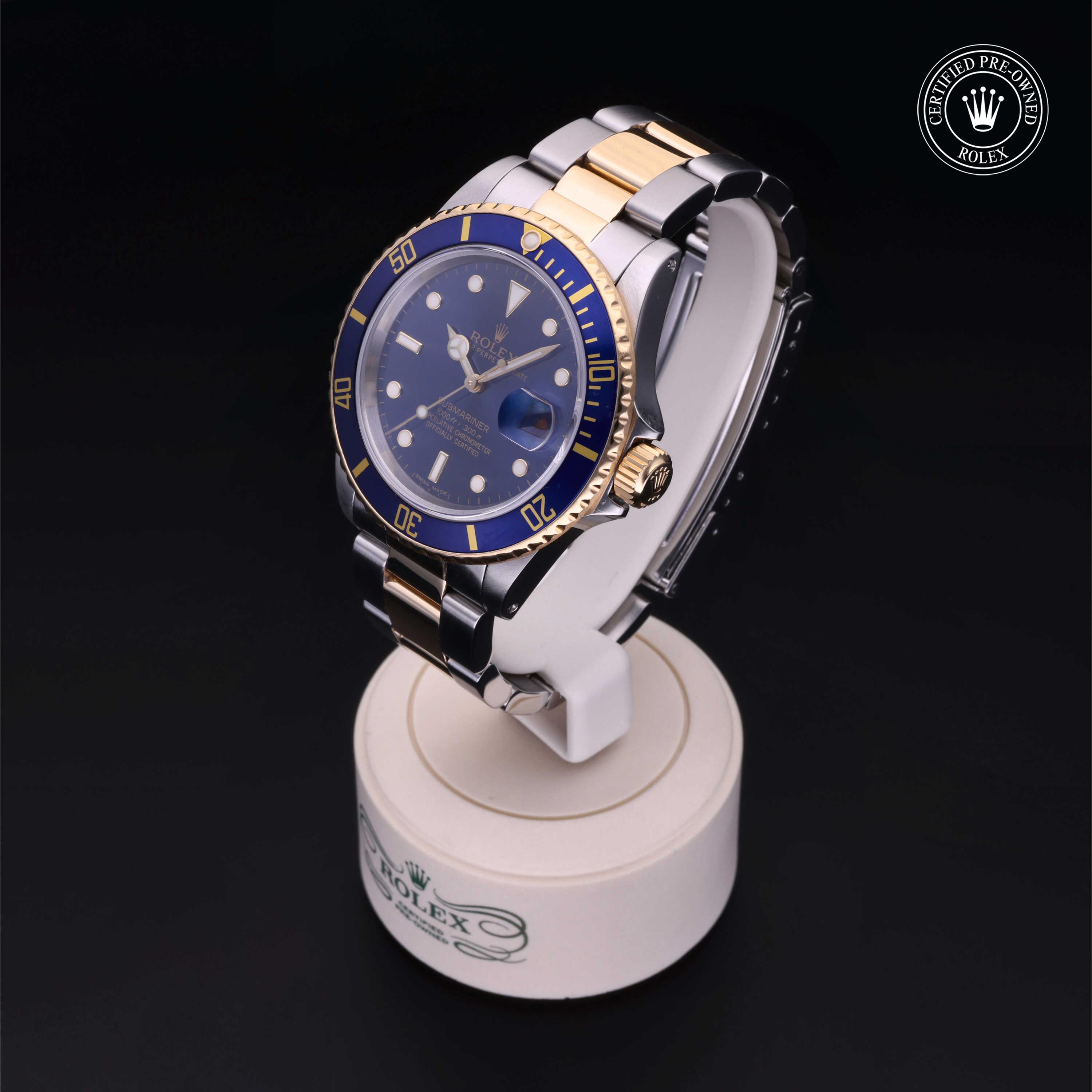 Oyster Perpetual Submariner Date